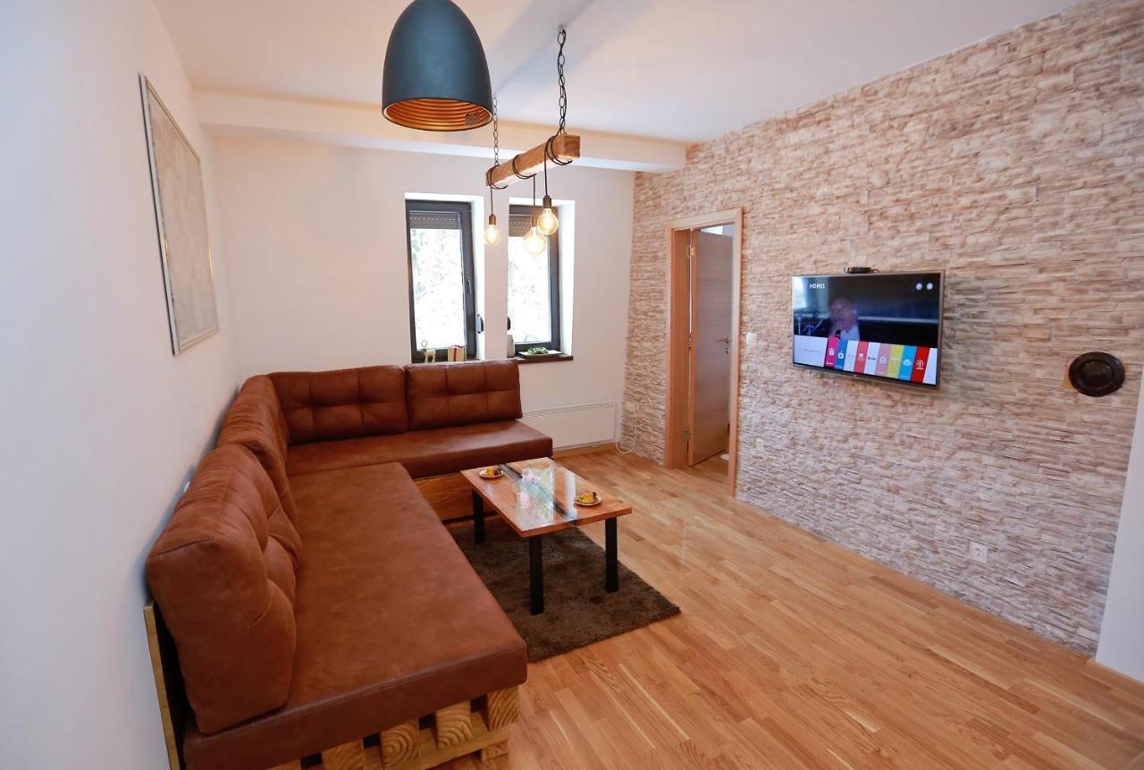 Wood Apartmani - Vila Zimska Idila Jahorina Exteriér fotografie